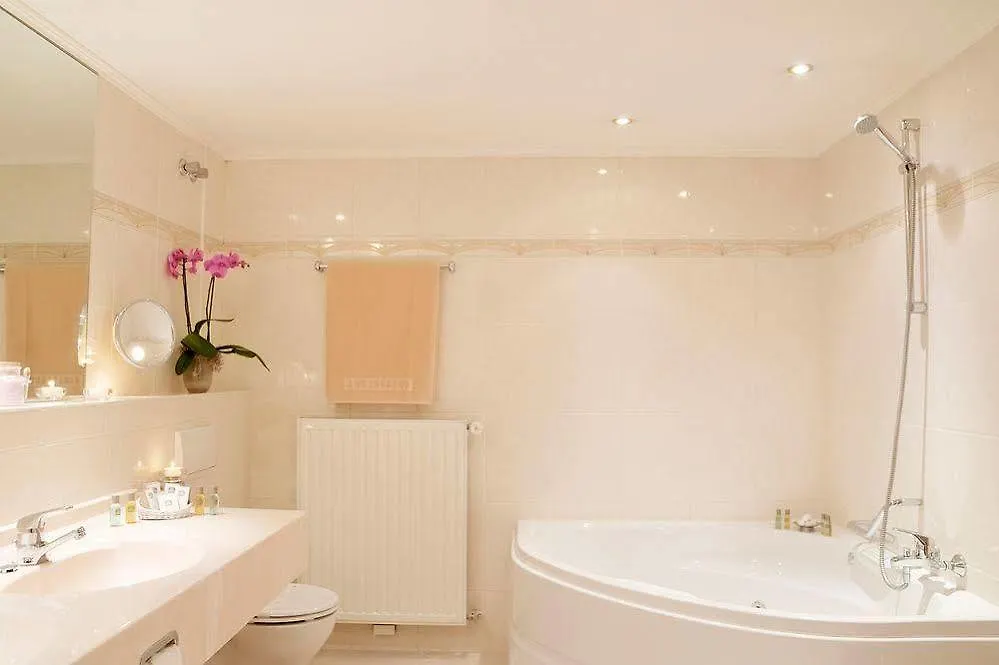 Ambassador Hotel Bosten Eupen 4*,